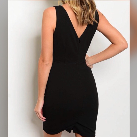 Laced Fitted Dress - Picture 2 of 2